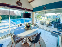 Maison à vendre à Bassillac et Auberoche, Dordogne - 247.000 € - photo 2