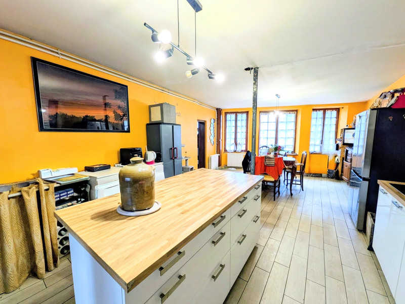 French property for sale in Lubersac, Corrèze - €89,000 - photo 1