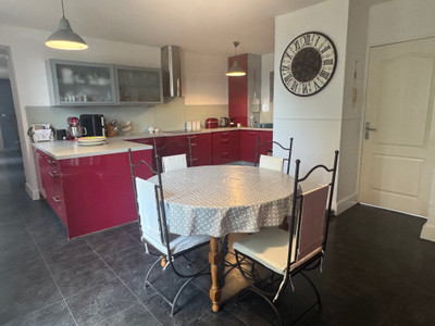 French property for sale in Availles-Limouzine, Vienne - €830,000 - photo 5
