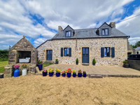 French property, houses and homes for sale in Plougras Côtes-d'Armor Brittany