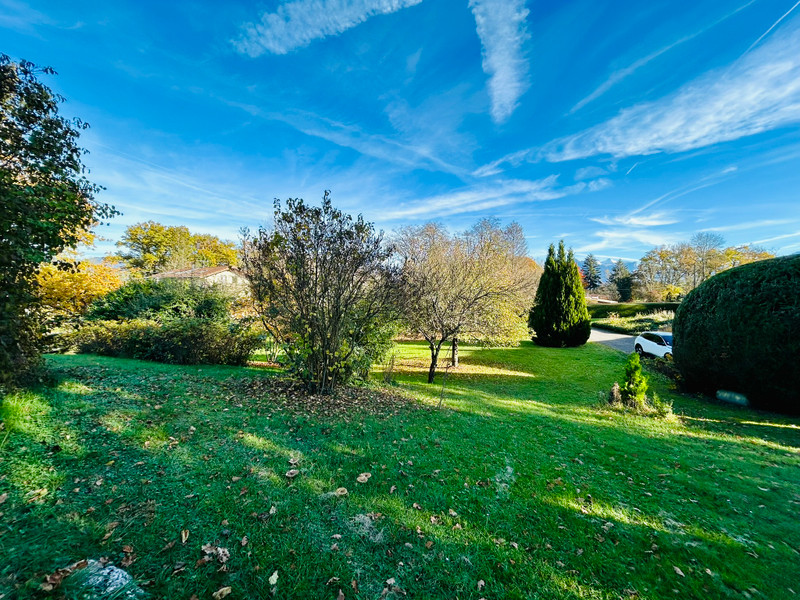 French property for sale in Reignier-Ésery, Haute-Savoie - €1,650,000 - photo 11