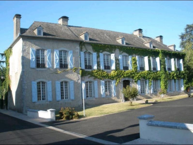 Maison à vendre à Ossun, Hautes-Pyrénées, Midi-Pyrénées, avec Leggett Immobilier
