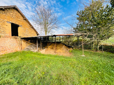French property for sale in Aubas, Dordogne - €150,000 - photo 9