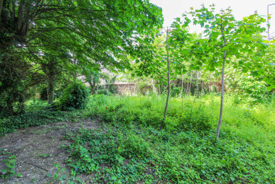French property for sale in Montreuil, Seine-Saint-Denis - €1,500,000 - photo 3
