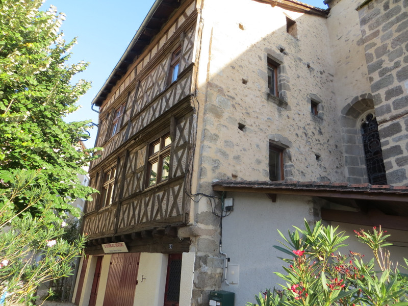 French property for sale in Confolens, Charente - €110,000 - photo 0