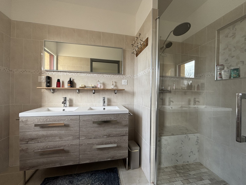 French property for sale in Plumaugat, Côtes-d'Armor - €546,000 - photo 4