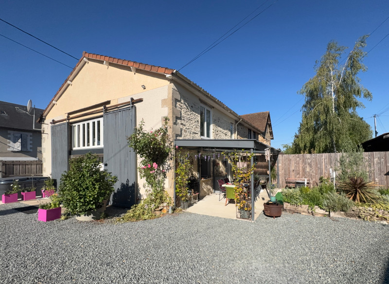 French property for sale in La Coquille, Dordogne - €233,200 - photo 0