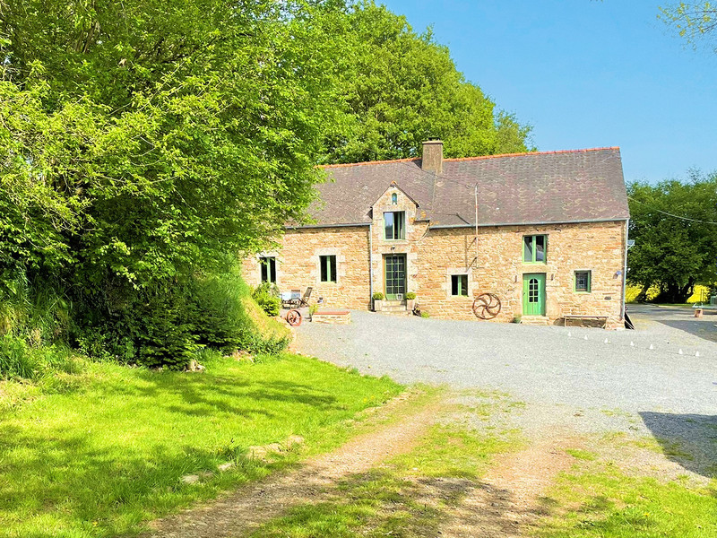 Maison à vendre à Plouguenast-Langast, Côtes-d'Armor - 259.000 € - photo 1