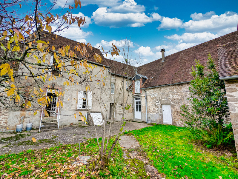 French property for sale in Les Grands-Chézeaux, Haute-Vienne - €93,000 - photo 8