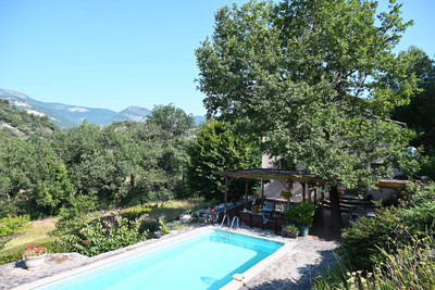 French property for sale in Condorcet, Drôme - €445,000 - photo 2