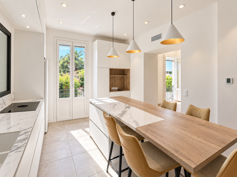 French property for sale in JUAN LES PINS, Alpes-Maritimes - €1,085,000 - photo 2