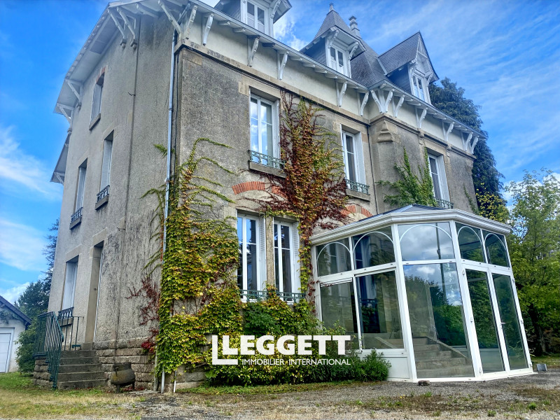 Château 13 pièce(s), BOURGANEUF