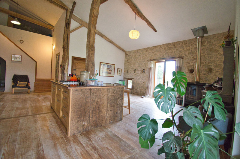 Maison à vendre à Saint-Pardoux-Isaac, Lot-et-Garonne - 330.000 € - photo 1