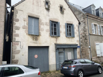 Maison à vendre à Boussac, Creuse, Limousin, avec Leggett Immobilier