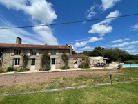 Maison à vendre à Argentonnay, Deux-Sèvres - 349.800 € - photo 2