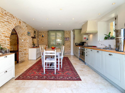French property for sale in La Chapelle-Aubareil, Dordogne - €895,000 - photo 4