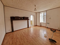 Maison à vendre à Chabrac, Charente - 69.000 € - photo 5