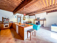 Maison à vendre à Moncoutant-sur-Sèvre, Deux-Sèvres - 189.000 € - photo 3
