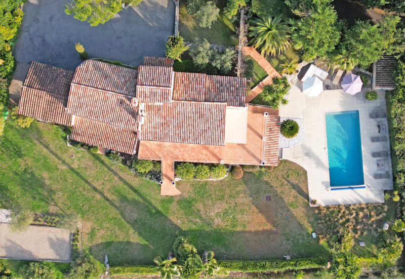 French property for sale in Opio, Alpes-Maritimes - €1,590,000 - photo 1
