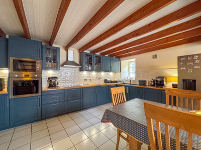 French property for sale in Saint-Hilaire-des-Loges, Vendée - €265,000 - photo 3