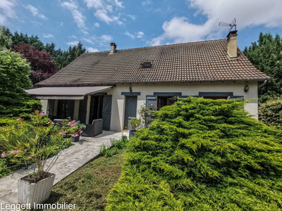 Maison à vendre à Terrasson-Lavilledieu, Dordogne, Aquitaine, avec Leggett Immobilier