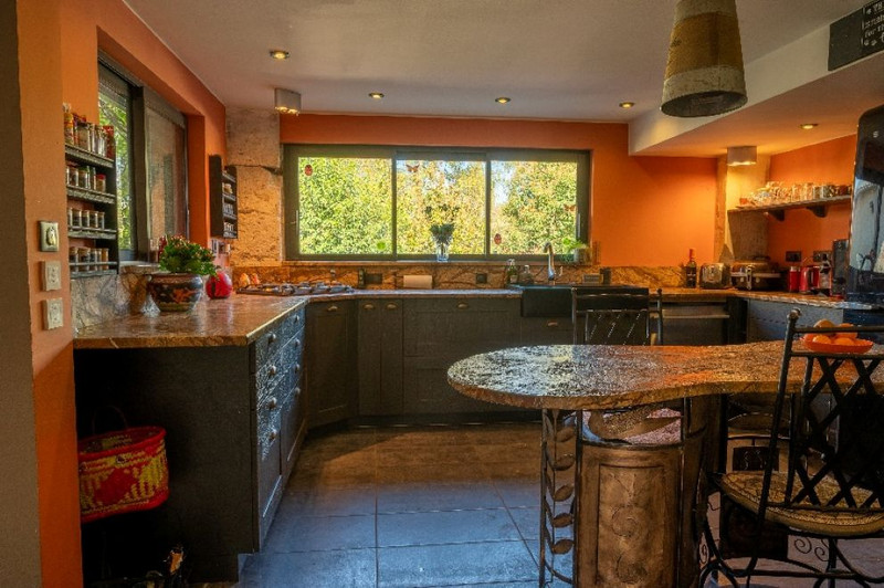 French property for sale in Ribérac, Dordogne - €285,000 - photo 3