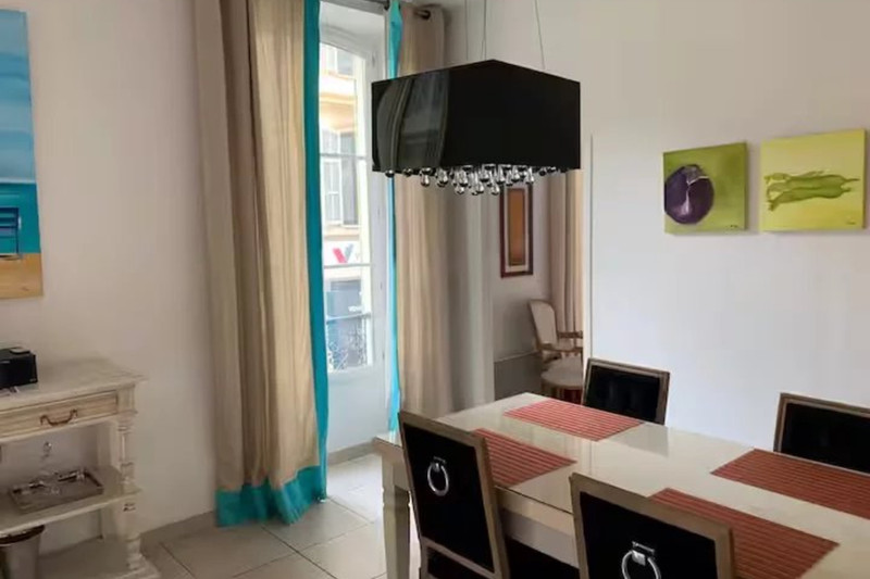 French property for sale in Nice, Alpes-Maritimes - €695,000 - photo 2
