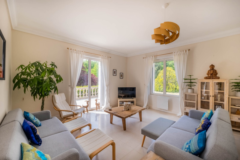French property for sale in Azay-le-Rideau, Indre-et-Loire - €1,570,000 - photo 6