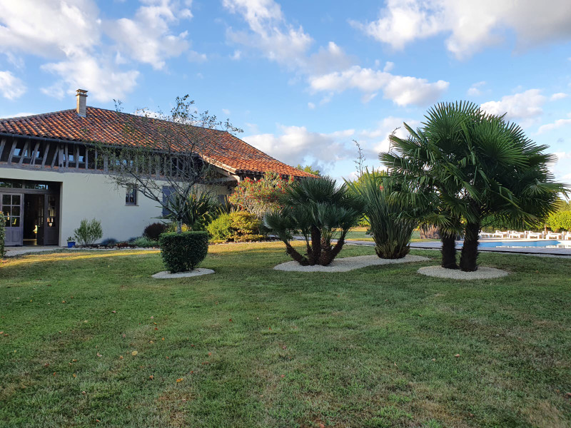 French property for sale in Luppé-Violles, Gers - €457,500 - photo 2