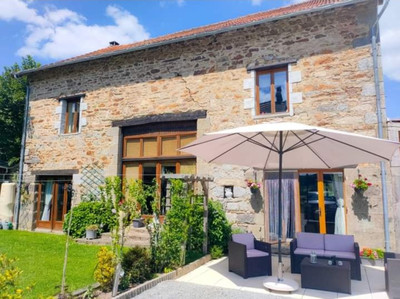 French property for sale in Janaillat, Creuse - €360,400 - photo 1
