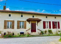 Covered parking for sale in Fontaines-d'Ozillac Charente-Maritime Poitou_Charentes