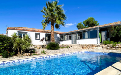 Maison à vendre à Villespassans, Hérault, Languedoc-Roussillon, avec Leggett Immobilier