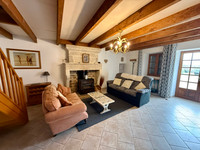 Propriété à vendre à Brie-sous-Chalais, Charente - 399 999 € - photo n°6