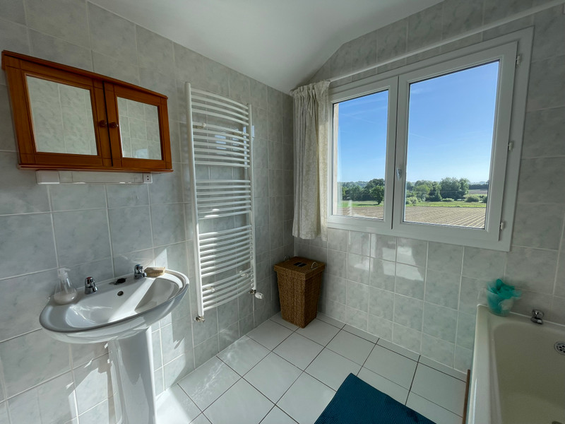 French property for sale in Saint-Vran, Côtes-d'Armor - €183,546 - photo 11