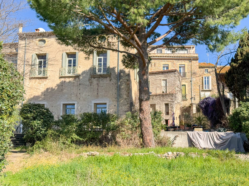 Maison à vendre à Neffiès, Hérault - 949.000 € - photo 1