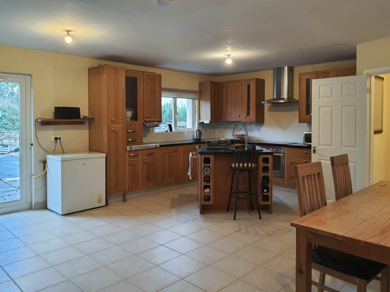 French property for sale in Villemain, Deux-Sèvres - €181,440 - photo 2
