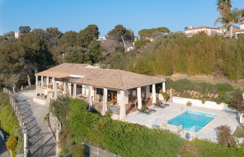 French property for sale in Cagnes-sur-Mer, Alpes-Maritimes - &#8364;1,850,000 - photo 6