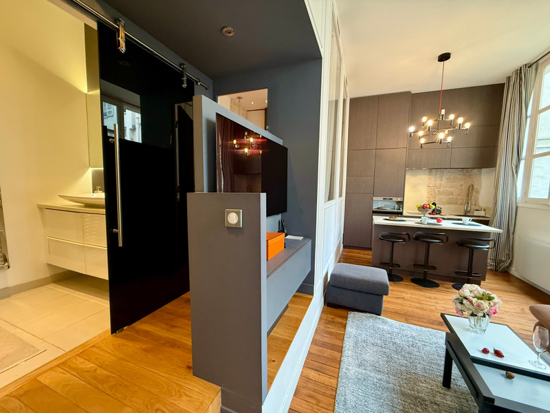 French property for sale in Paris 4e Arrondissement, Paris - €735,000 - photo 6