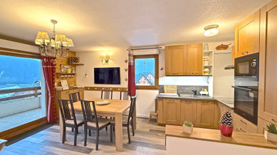 Ski property for sale in Vaujany - €509,250 - photo 0