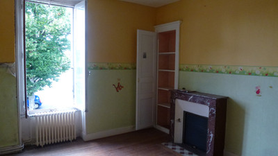 French property for sale in Vasles, Deux-Sèvres - €25,500 - photo 6