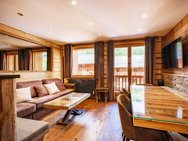 Ski property for sale in Meribel - €1,270,000 - photo 1