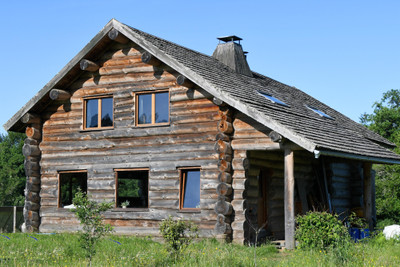 Chalet à vendre à Lacelle, Corrèze, Limousin, avec Leggett Immobilier