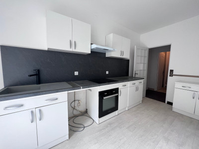 Appartement à vendre à Monsempron-Libos, Lot-et-Garonne, Aquitaine, avec Leggett Immobilier