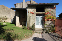 Maison à vendre à Bessé, Charente - 152 600 € - photo 9