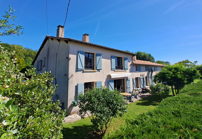 French property for sale in Chef-Boutonne, Deux-Sèvres - €278,200 - photo 1