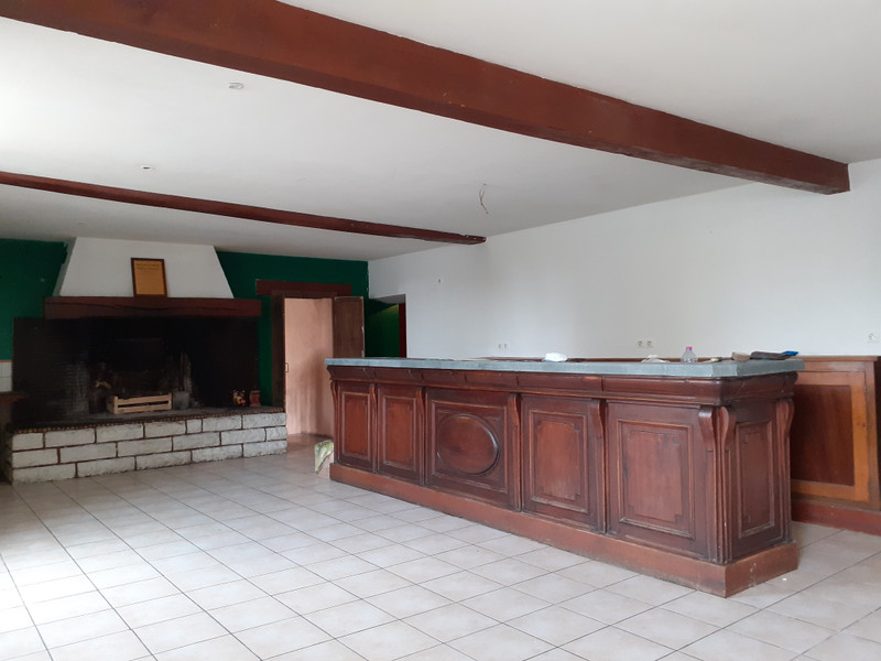 French property for sale in Meux, Charente-Maritime - &#8364;214,000 - photo 2