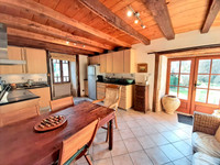 Propriété à vendre à Saint-Paul-Lizonne, Dordogne - 225 000 € - photo n°2