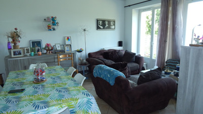 French property for sale in Villebois-Lavalette, Charente - €140,000 - photo 4