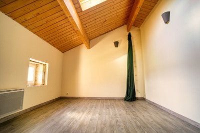 French property for sale in Soulignac, Gironde - €239,000 - photo 6