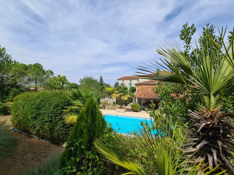 House for sale in Nanclars Charente OFFER ACCEPTED Traditional